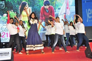 Kumari 21F Platinum Disc Function Photos
